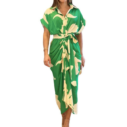 Robe-chemisier à taille haute, manches courtes et imprimé à revers pour femme