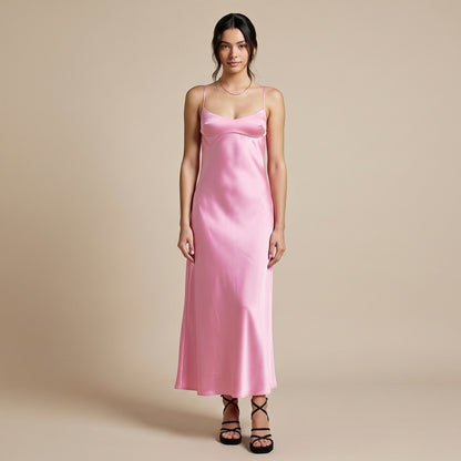 Robe Longue Satinée Stylanie™ | Élégance Intemporelle & Raffinement